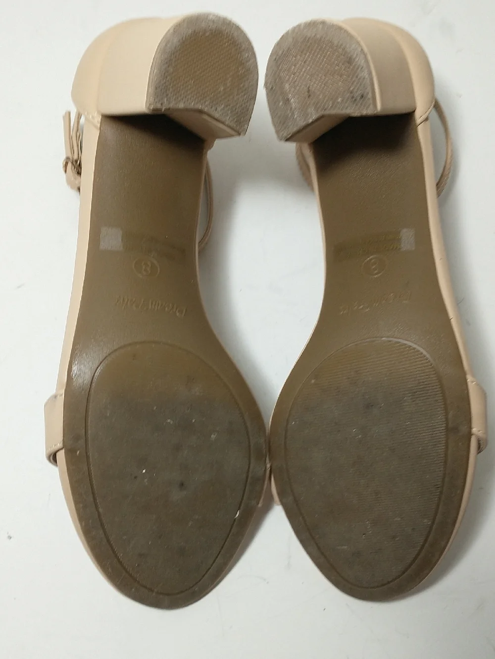 Dream Pairs worn once